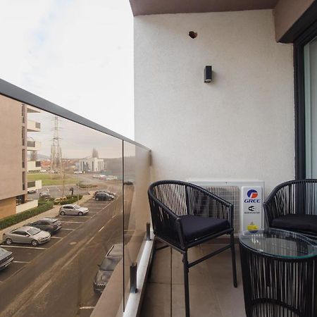 Chocolate Delight At West Residence Oradea Exterior foto