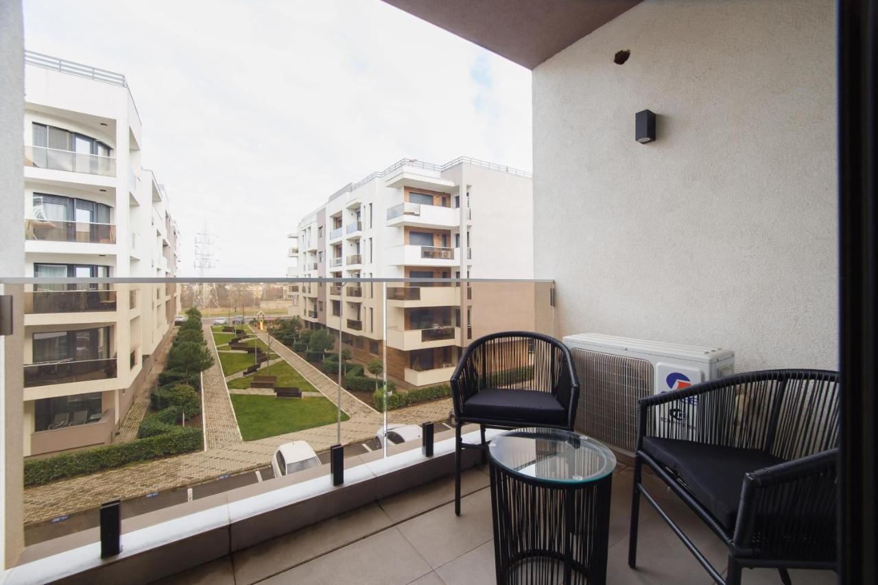 Chocolate Delight At West Residence Oradea Exterior foto