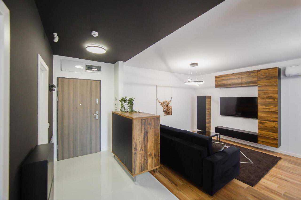 Chocolate Delight At West Residence Oradea Exterior foto