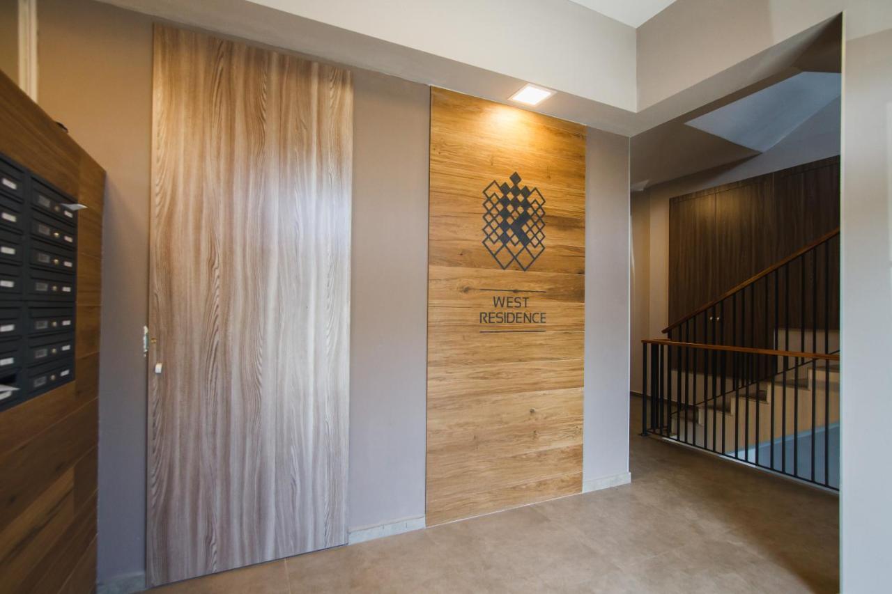 Chocolate Delight At West Residence Oradea Exterior foto